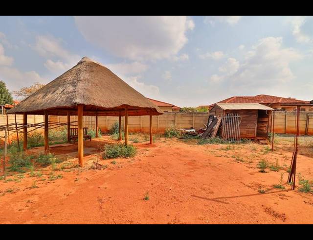 3 BEDROOM HOUSE FOR SALE IN CLARINA